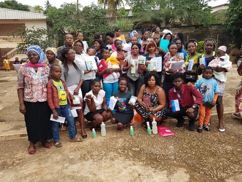 Une photo de famille au terme d'un camp