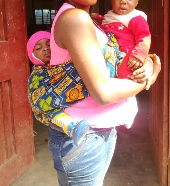 Une participante avec ses jumeaux